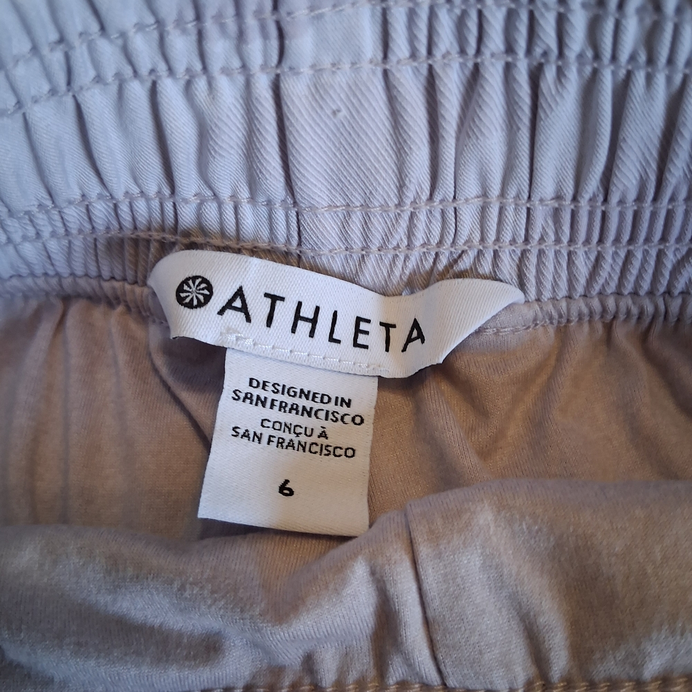 NWT 💕 Athleta Brooklyn Lined Camo Joggers Sz. 6 - Picture 15 of 15
